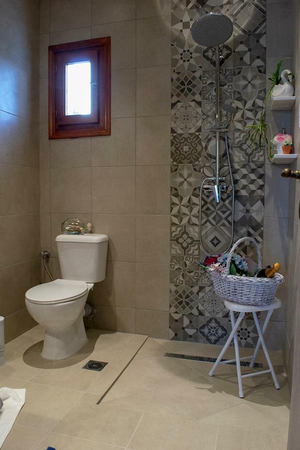Sea And Creek Villa Katelios Exterior photo